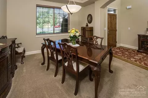 20509 Jacklight Ln, Bend, OR 97702 photo 5