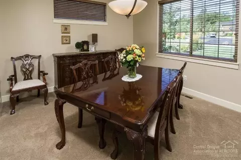 20509 Jacklight Ln, Bend, OR 97702 photo 7