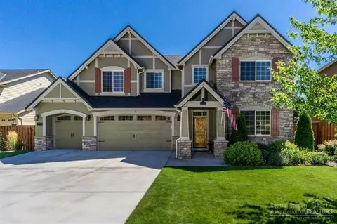 20509 Jacklight Ln, Bend, OR 97702 photo 1