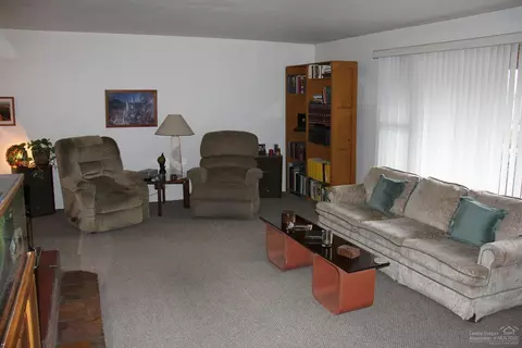 1260 NE 8th St, Bend, OR 97701 photo 9