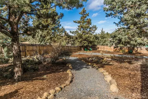 63866 Sunset Dr, Bend, OR 97703 photo 18