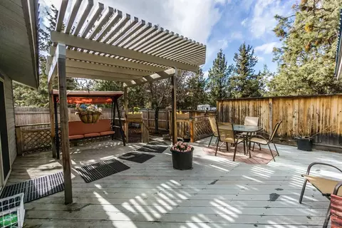 63866 Sunset Dr, Bend, OR 97703 photo 14