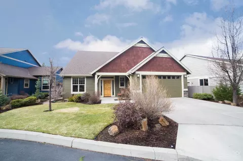 60819 Scotts Bluff Pl, Bend, OR 97702 photo 1