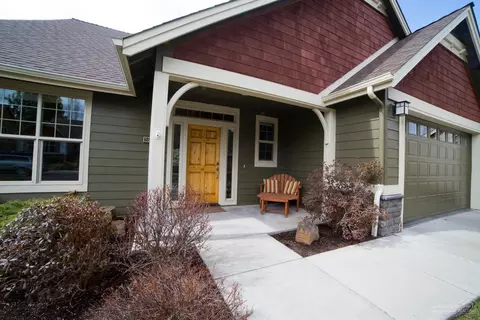 60819 Scotts Bluff Pl, Bend, OR 97702 photo 3