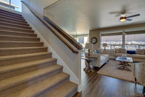 20891 Gateway Dr, Bend, OR 97702 photo 2