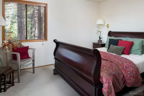 54315 Bear Dr, Bend, OR 97707 photo 15