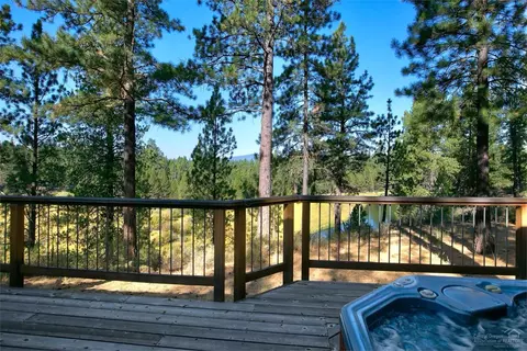 54315 Bear Dr, Bend, OR 97707 photo 9