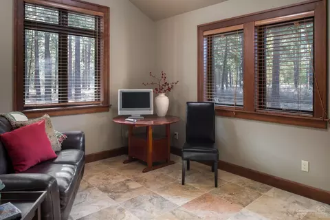 54315 Bear Dr, Bend, OR 97707 photo 21