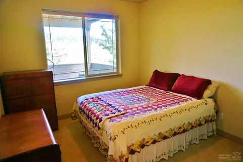 547 NW Flagline Dr, Bend, OR 97701 photo 19
