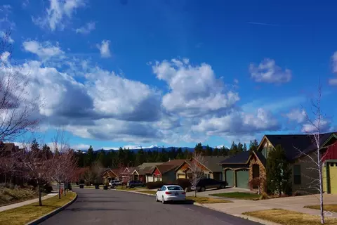 547 NW Flagline Dr, Bend, OR 97701 photo 22