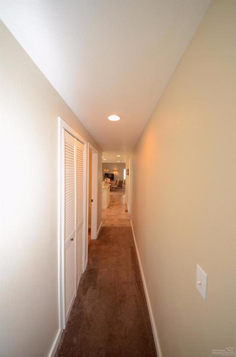 21049 Don St, Bend, OR 97701 photo 11