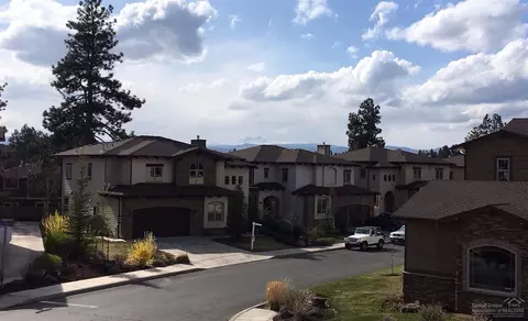 60846 Garrison Dr, Bend, OR 97702 photo 6