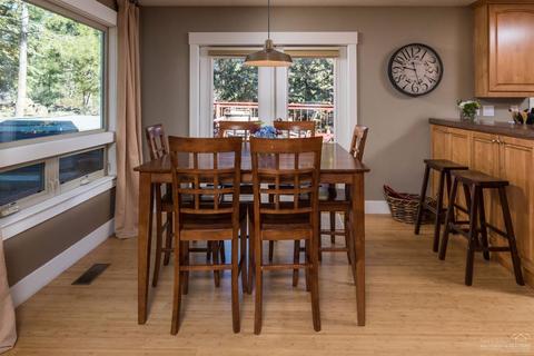 60354 Woodside Loop, Bend, OR 97702 photo 12