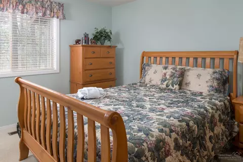 55703 Wagon Master Way, Bend, OR 97707 photo 8