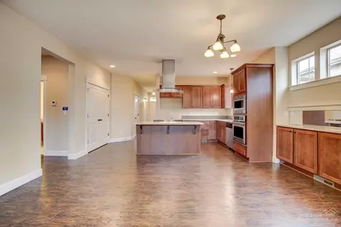 20843 Bobwhite Ct, Bend, OR 97701 photo 5