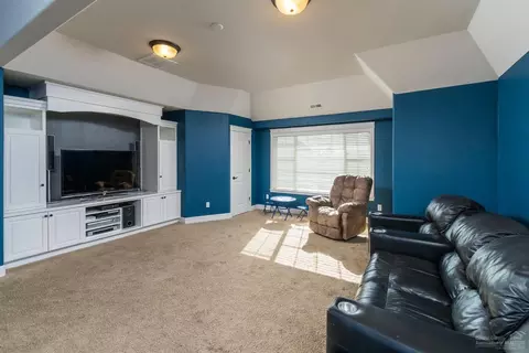 63189 Brookstone Ln, Bend, OR 97701 photo 12