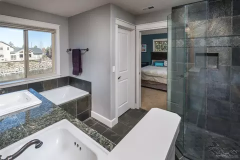 63189 Brookstone Ln, Bend, OR 97701 photo 8