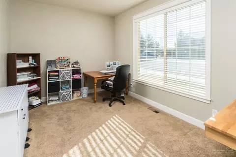 63189 Brookstone Ln, Bend, OR 97701 photo 5