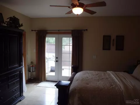 19619 Apache Rd, Bend, OR 97702 photo 12
