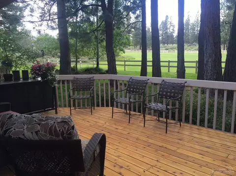 60757 Willow Creek Loop, Bend, OR 97702 photo 5