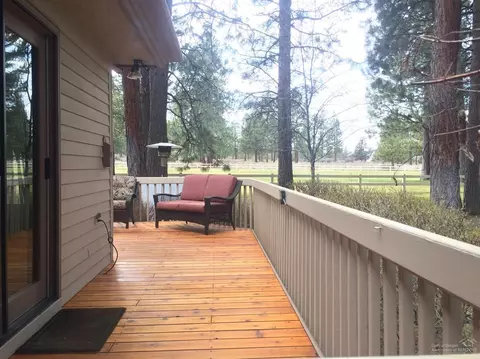 60757 Willow Creek Loop, Bend, OR 97702 photo 17