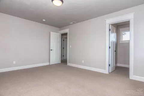 19537 Sager Loop, Bend, OR 97702 photo 20