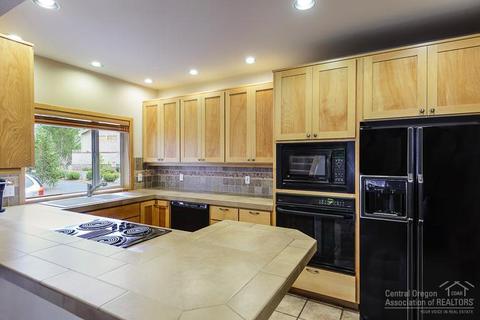 19614 Painted Ridge Loop, Bend, OR 97702 photo 5