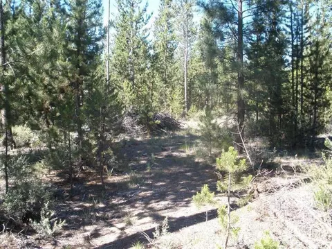 52204 Parkway Dr, La Pine, OR 97739 photo 1