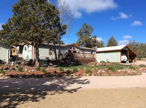 21300 Gift Rd, Bend, OR 97703 photo 5