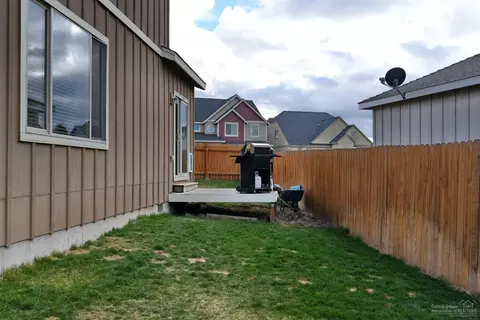 62067 Wolcott Pl, Bend, OR 97701 photo 19
