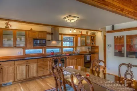 401 NW Riverfront St #3, Bend, OR 97703 photo 5