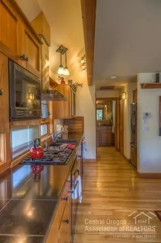 401 NW Riverfront St #3, Bend, OR 97703 photo 7