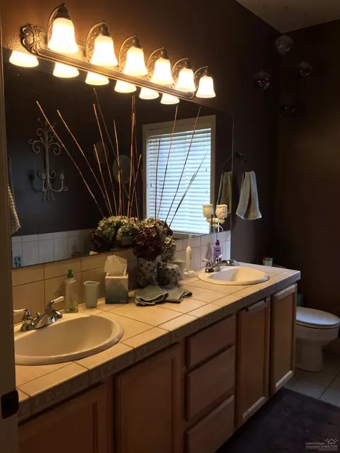 19557 Brookside Way, Bend, OR 97702 photo 14