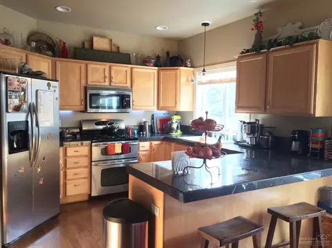 19557 Brookside Way, Bend, OR 97702 photo 7