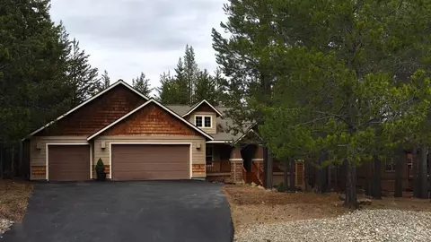 55791 Lost Rider Loop, Bend, OR 97707 photo 1