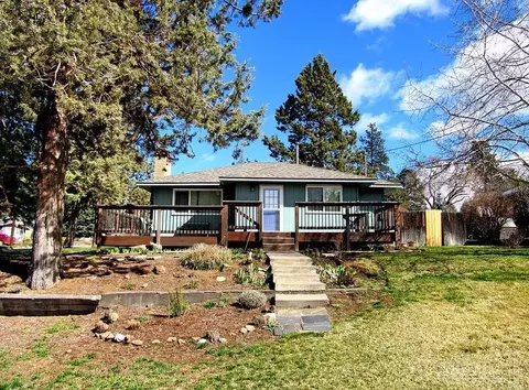 1852 NE 7th St, Bend, OR 97701 photo 1