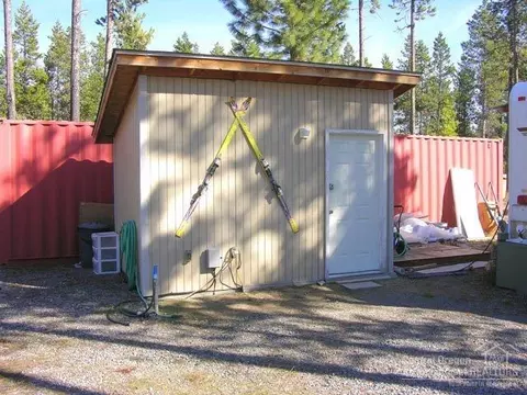 56410 Stellar Dr, Bend, OR 97707 photo 3