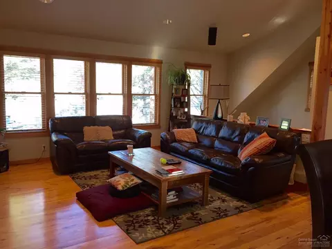 67360 Harrington Loop, Bend, OR 97703 photo 6