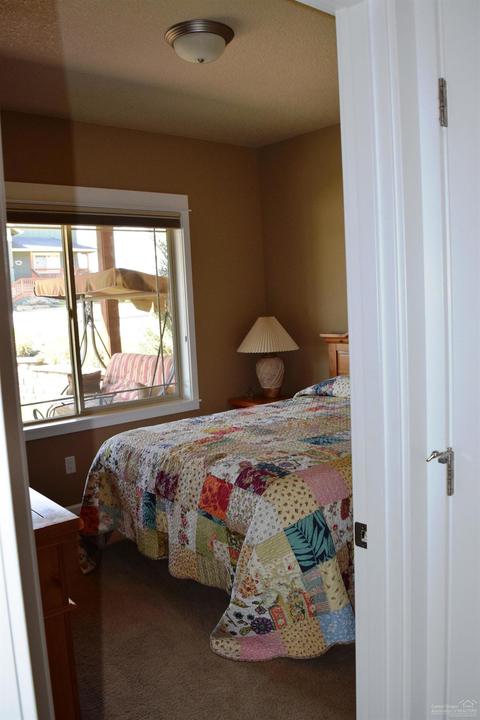 63146 Peale St, Bend, OR 97701 photo 8