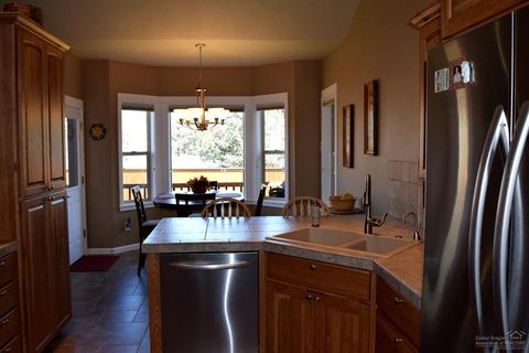 63146 Peale St, Bend, OR 97701 photo 16