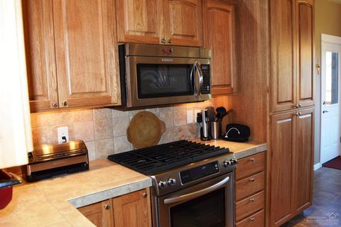 63146 Peale St, Bend, OR 97701 photo 15