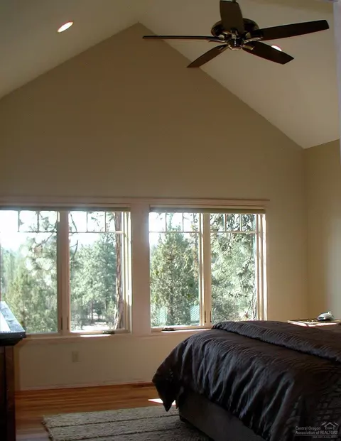 63635 NW Johnson Rd, Bend, OR 97703 photo 8