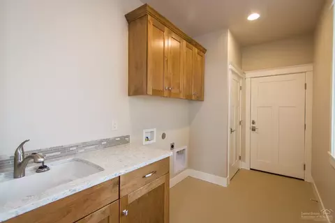 1846 NW Fields St, Bend, OR 97703 photo 20