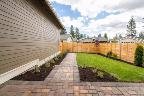 1846 NW Fields St, Bend, OR 97703 photo 23
