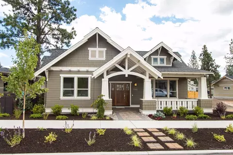 1846 NW Fields St, Bend, OR 97703 photo 2
