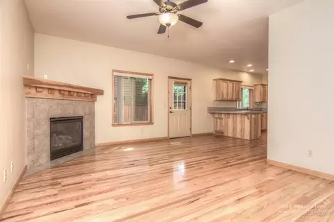61102 Halley St, Bend, OR 97702 photo 15