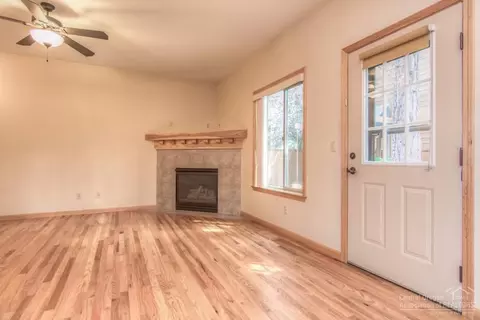 61102 Halley St, Bend, OR 97702 photo 14
