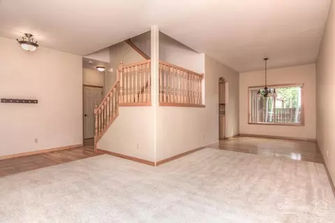 61102 Halley St, Bend, OR 97702 photo 22