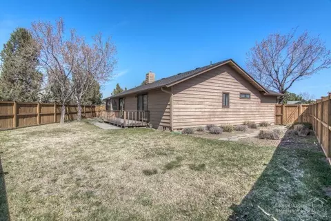 20784 Solstice Ct, Bend, OR 97701 photo 23