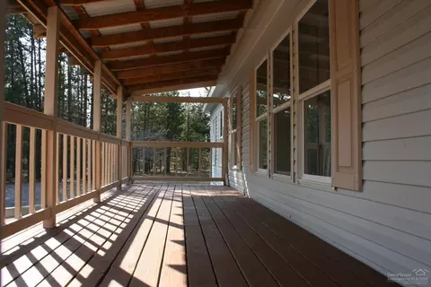16540 William Foss Rd, La Pine, OR 97739 photo 5